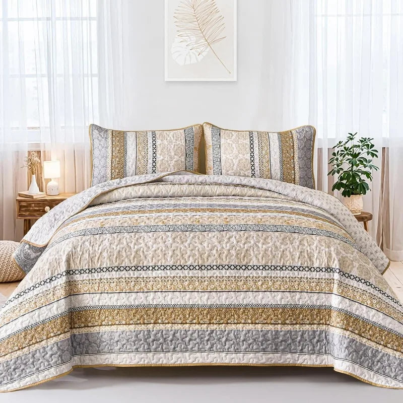 All Season Boho Chic 3 Piece Quilt Sets