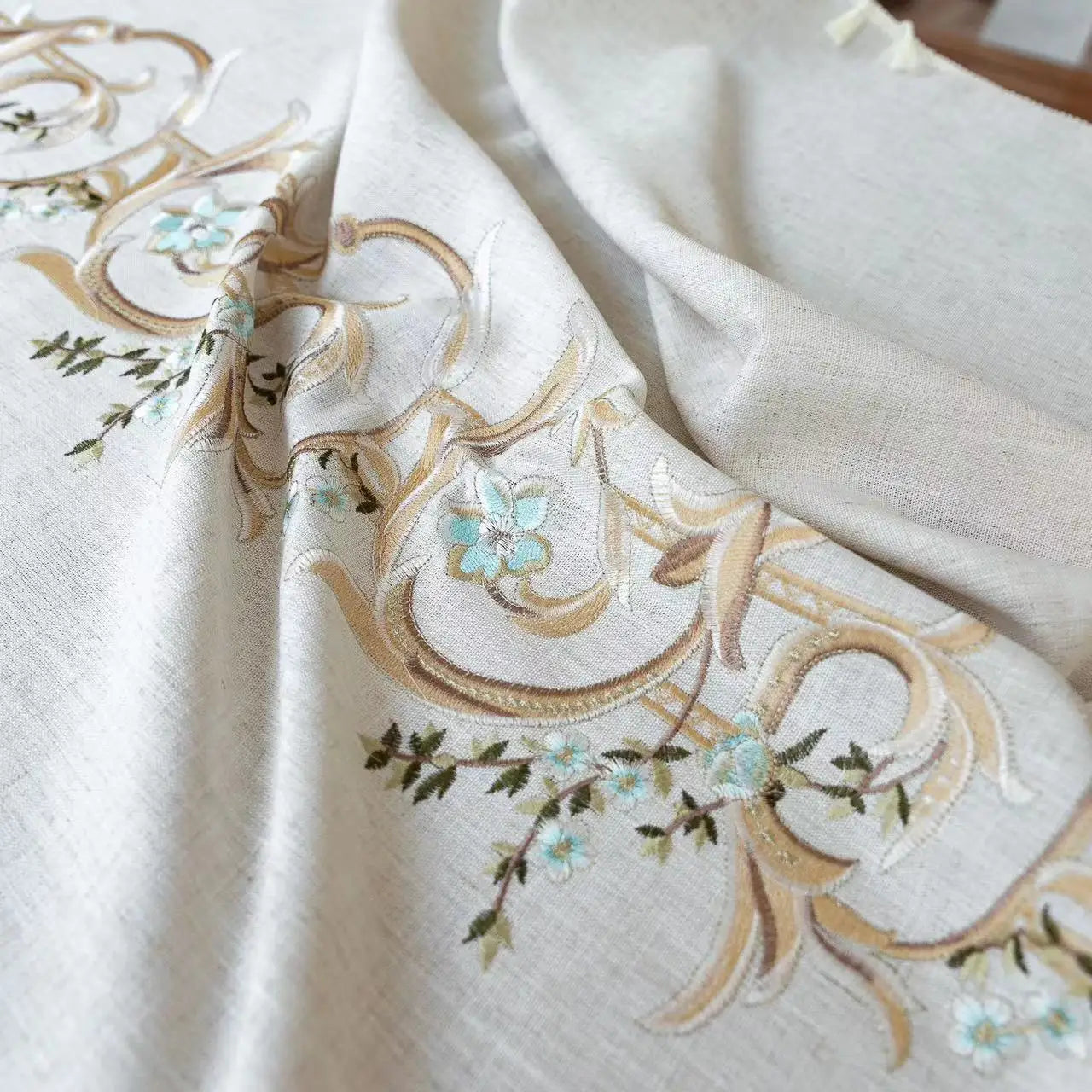 Beautifully Embroidered Linen Rectangle Tablecloths