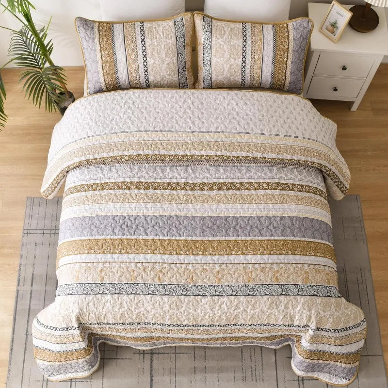 All Season Boho Chic 3 Piece Quilt Sets