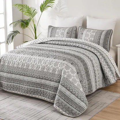 All Season Boho Chic 3 Piece Quilt Sets